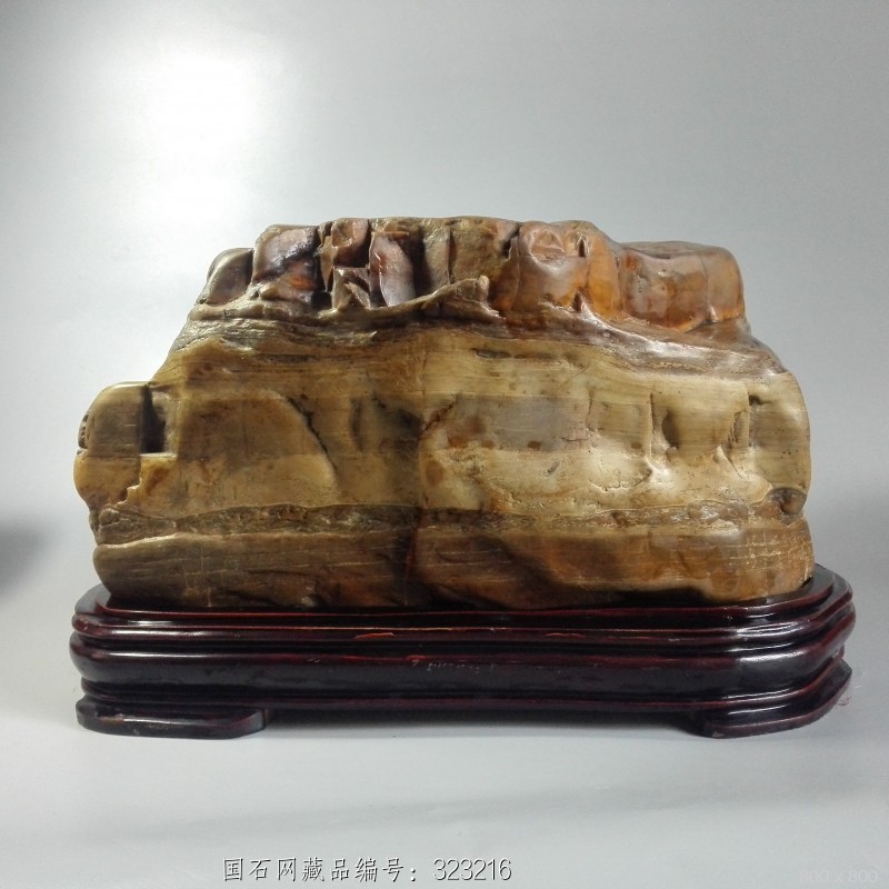 《石悦斋》灵璧石 大化石--2 藏品名称:大化石--2 石种:大化石 产地