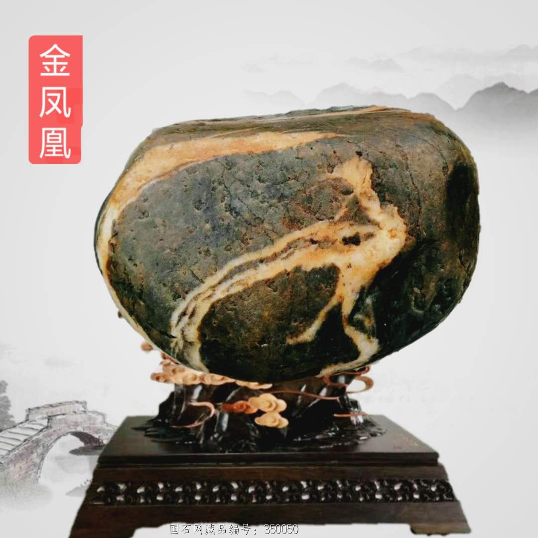 盛唐石业石雕雕塑龙凤呈祥成为扬州一大网红地