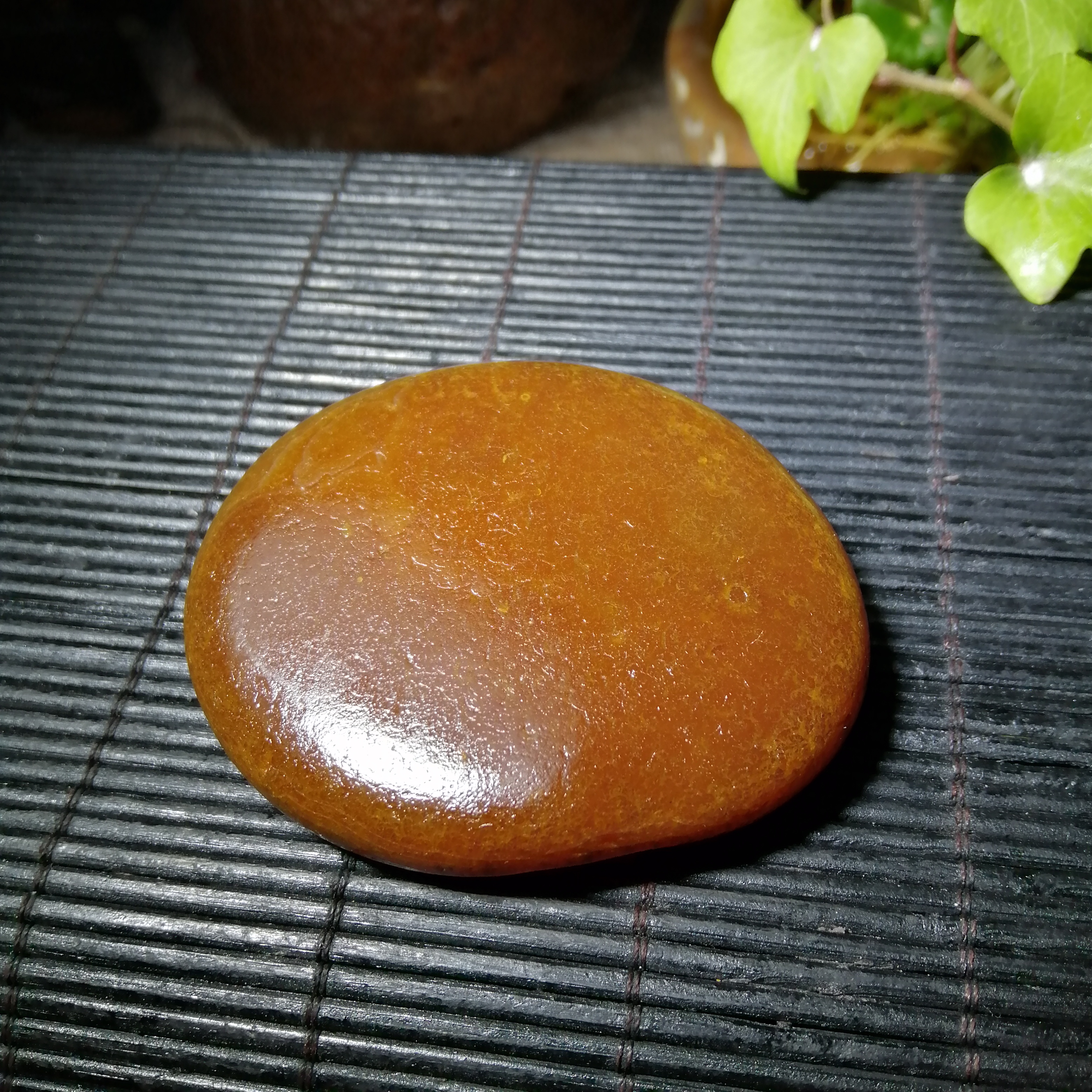 玛瑙籽料平底