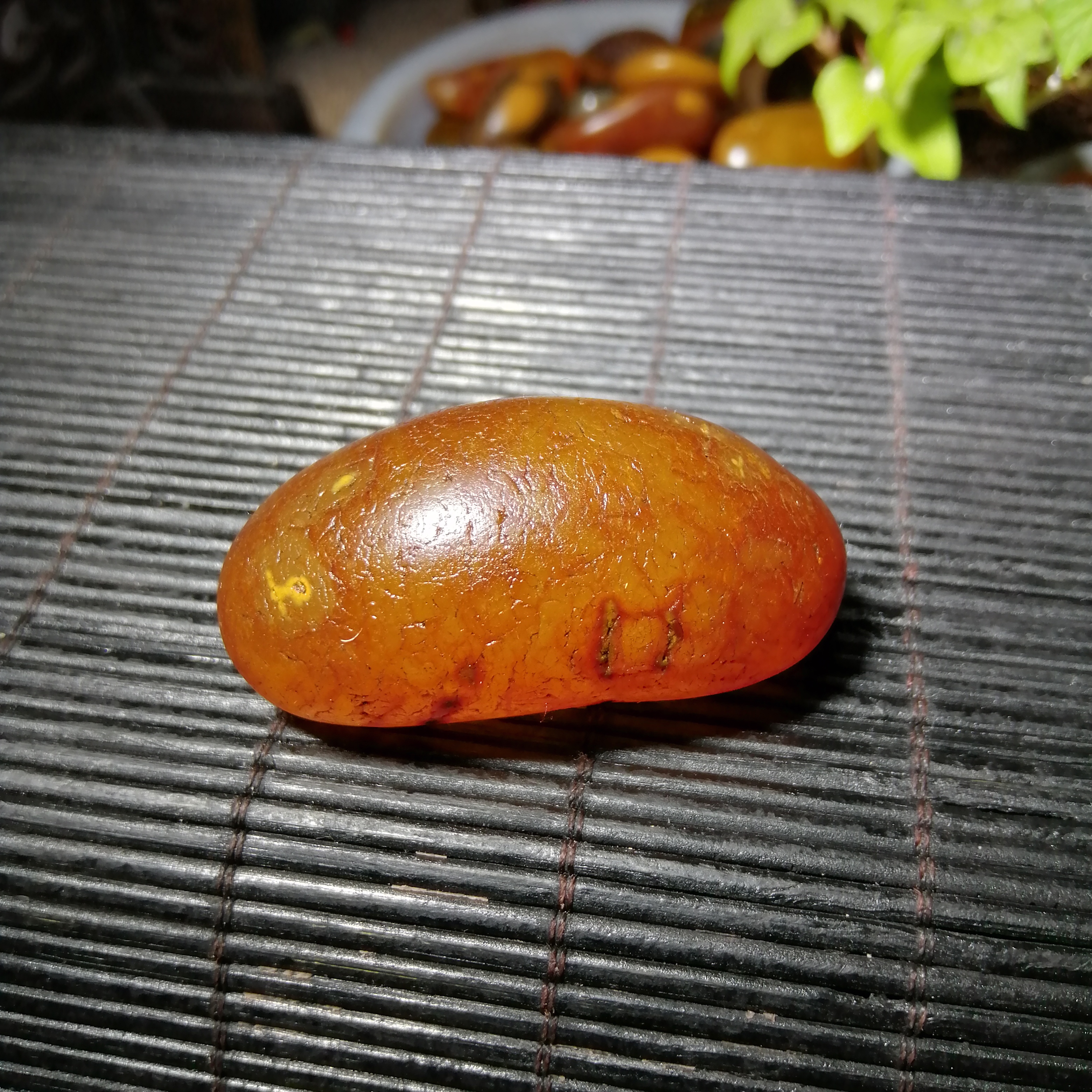 玛瑙籽料象形萝卜