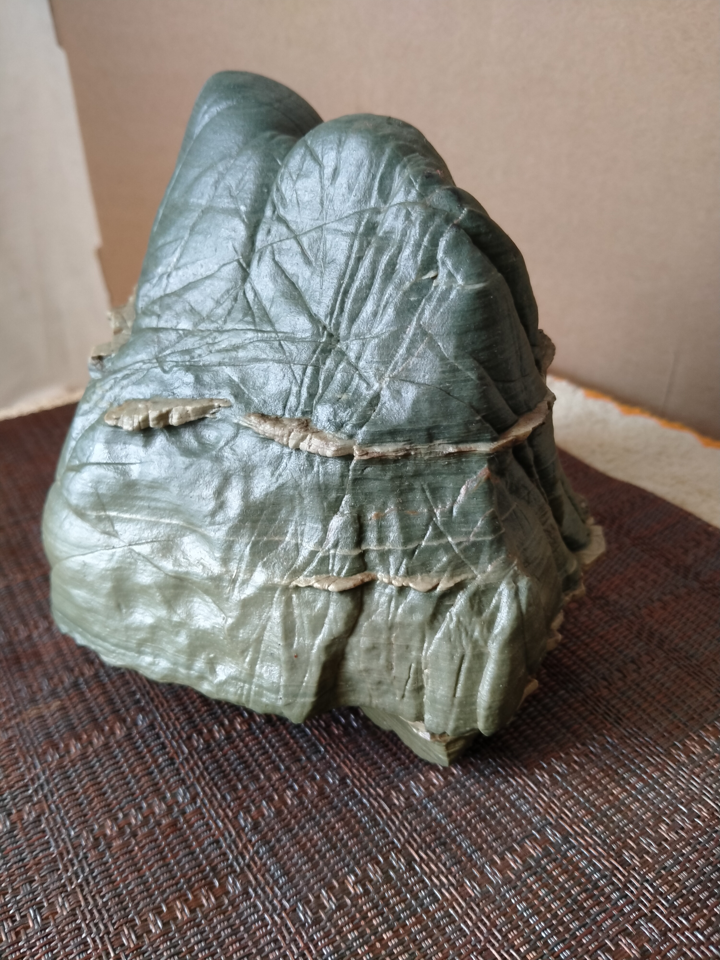 松花石精品山形摆件儿无底座s202