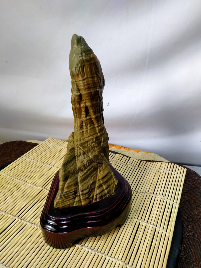 松花石,长白山松花石,产地天然奇石,带底座包邮.
