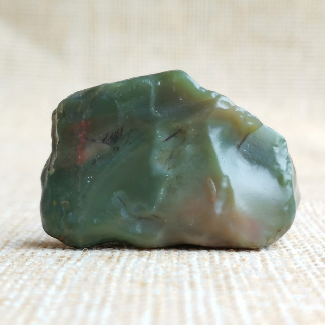 阿拉善戈壁玛瑙原石，玉化银根地表彩玉，润度好，请看楚尺寸再拍！