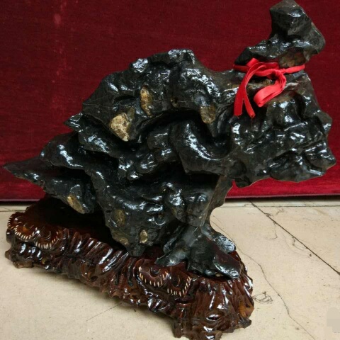 旺财  天然墨石摆件