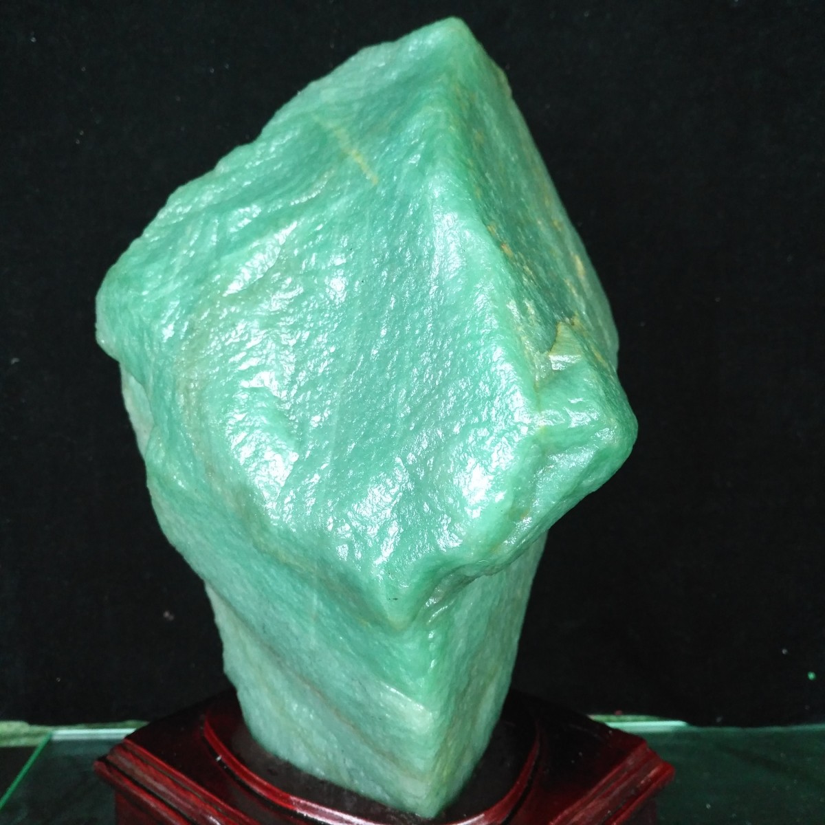 一口价,东陵玉原石(带底座)