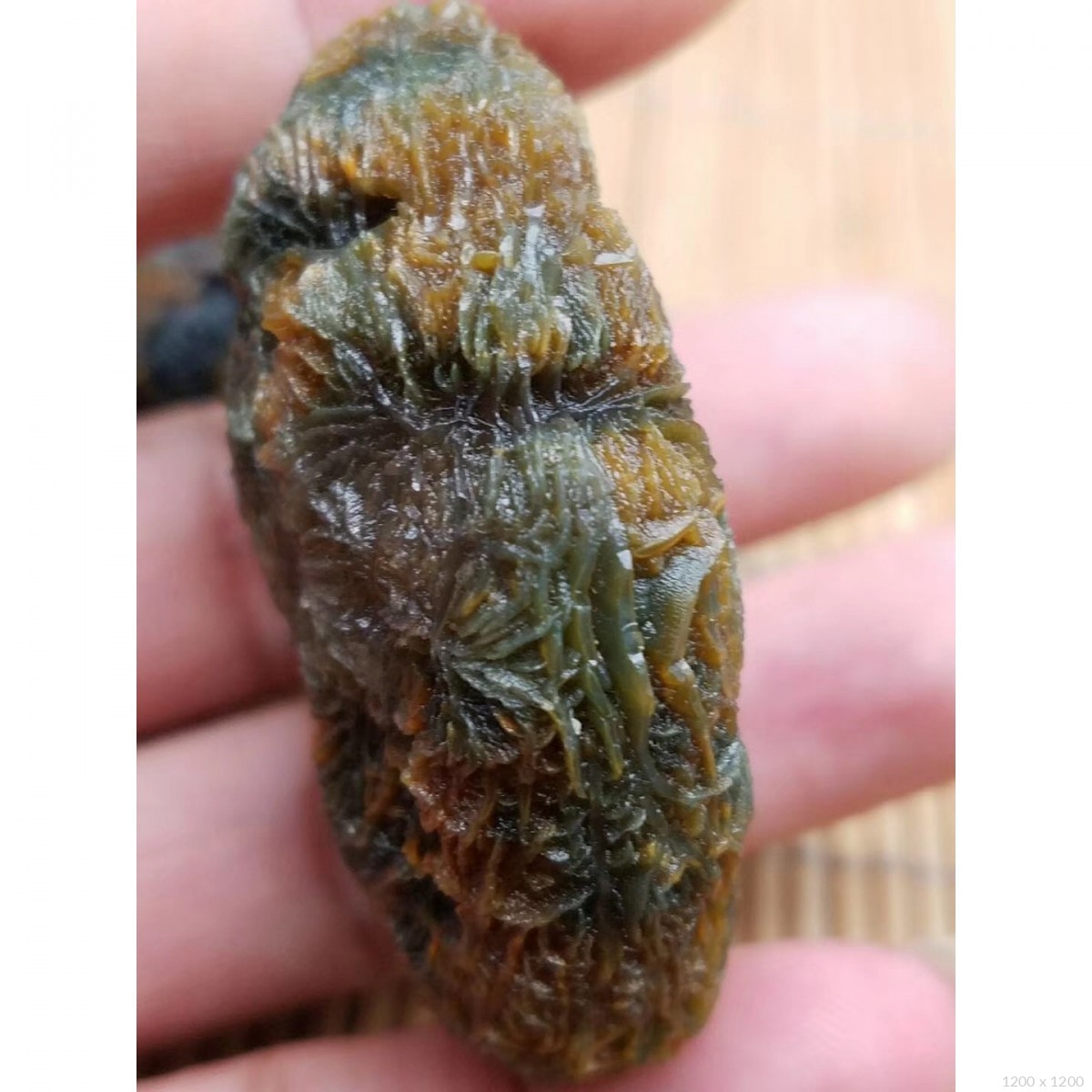 新疆黑山筋脉手把件 - 石馆 - 国石网