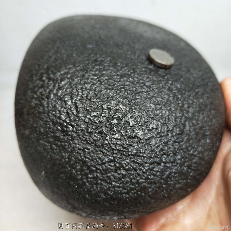 黑珍珠碳质球
