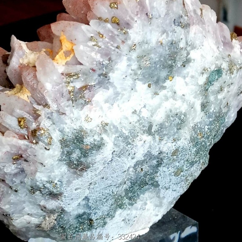 花状粉红水晶黄铜矿矿物晶体标本摆件奇石观赏石矿标教学收藏展览