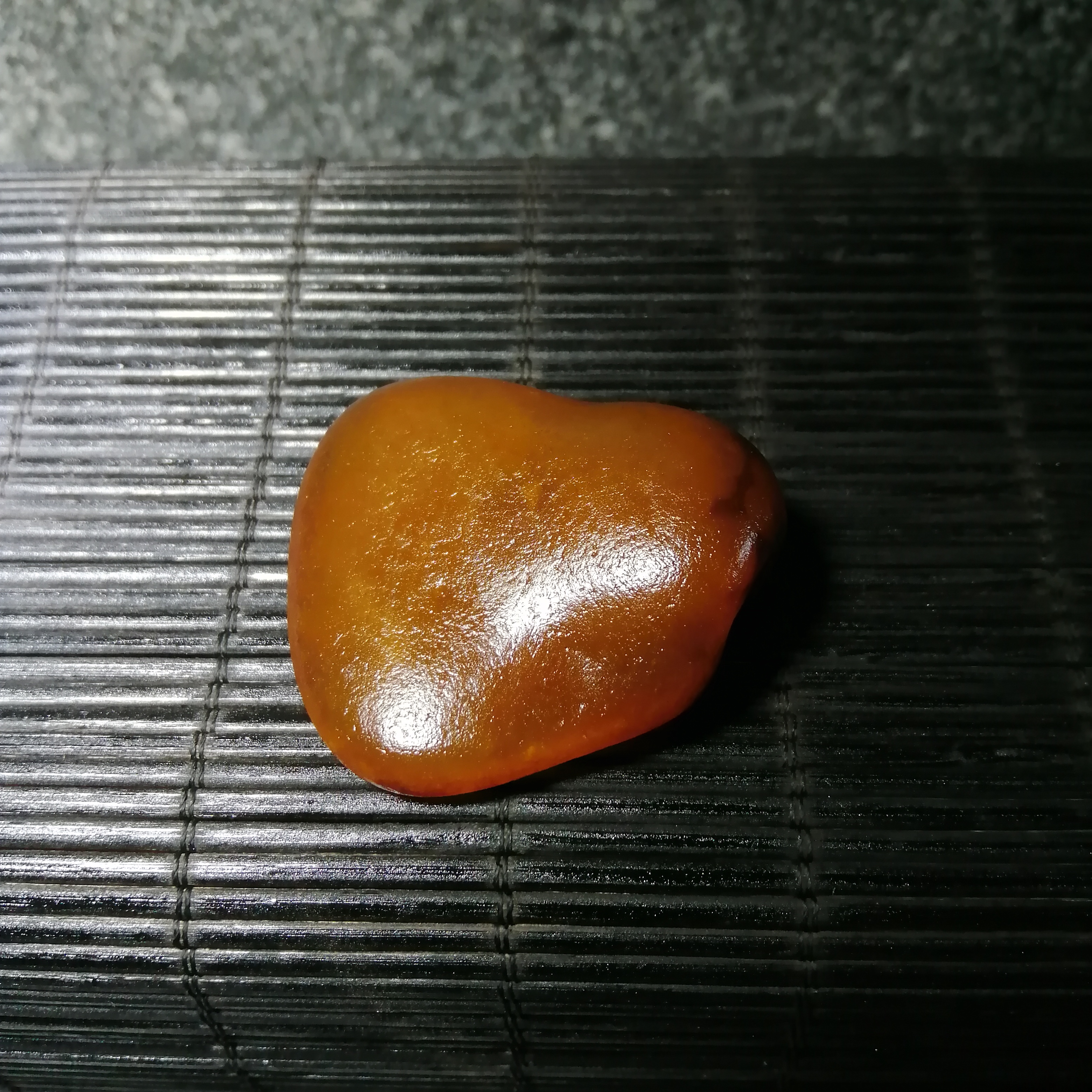 玛瑙原石籽料象形钱袋子