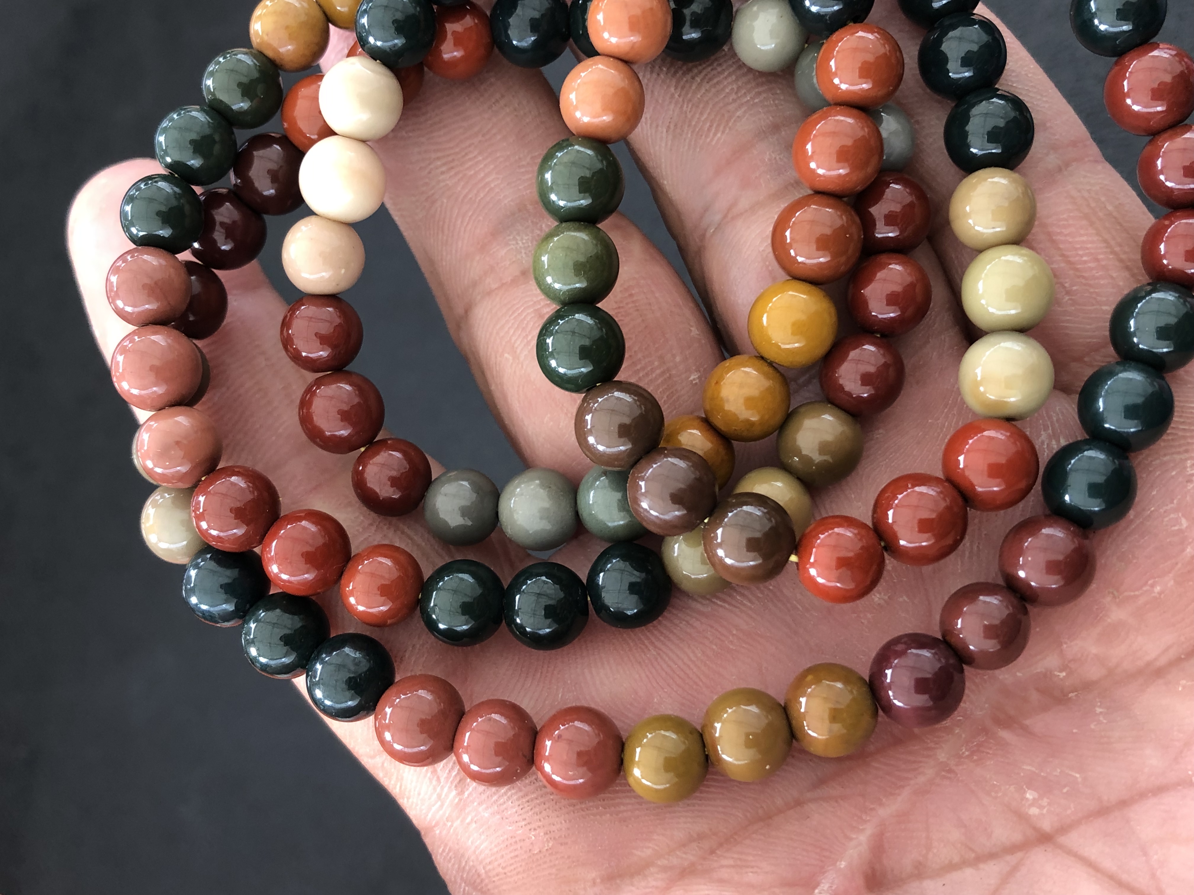 石馆 宇飞石阁  阿拉善彩玉 藏品名称:阿拉善彩玉