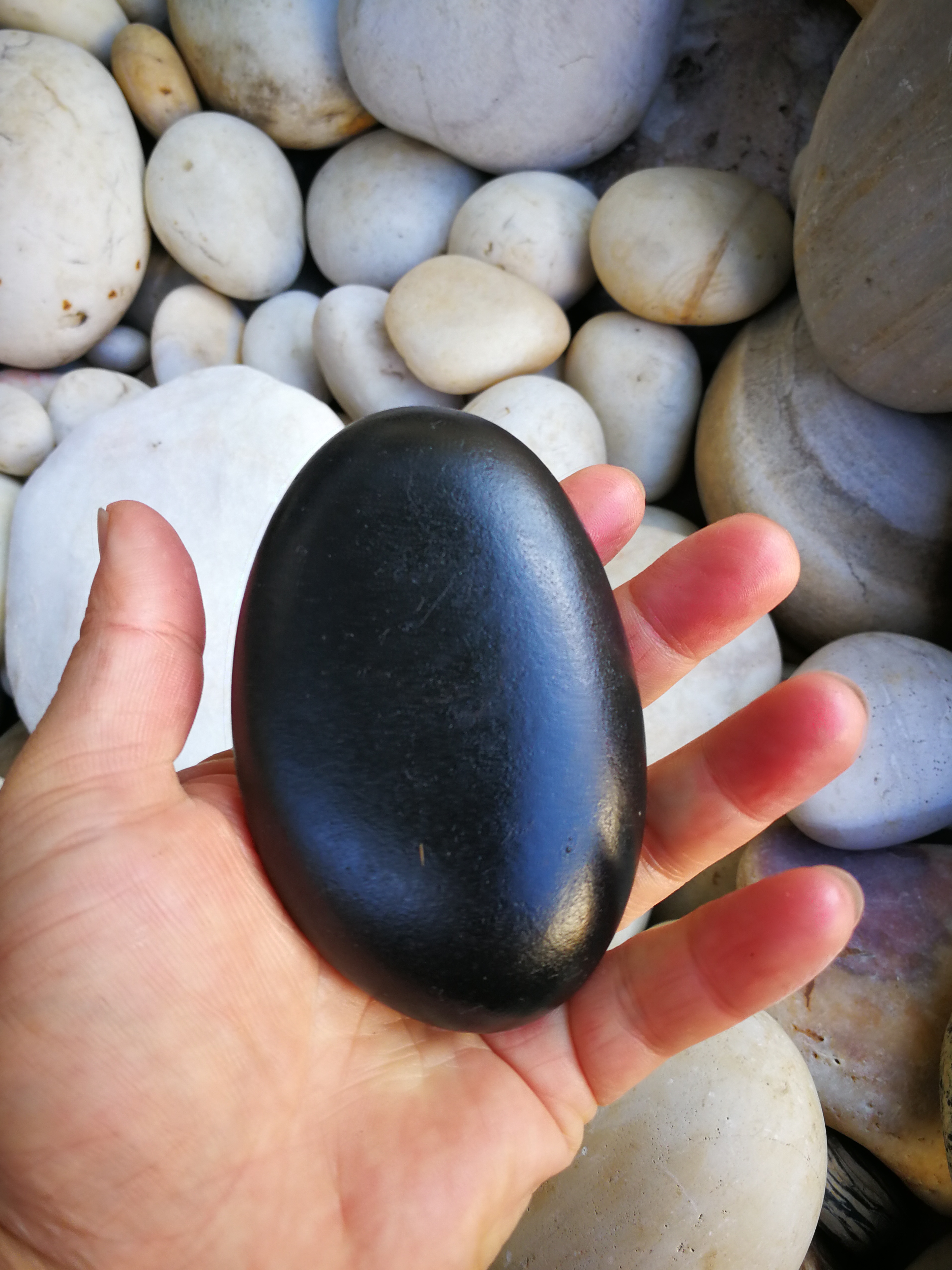 怒江黑金刚手玩